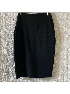 I'm In Love With Derek Heart Textured Midi Pencil Skirt